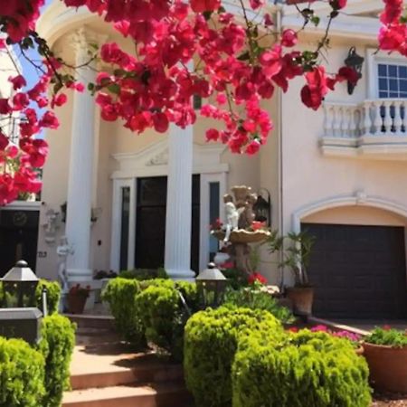Entire Second Flr - Santa Monica Luxury Roman Villa لوس أنجلوس المظهر الخارجي الصورة