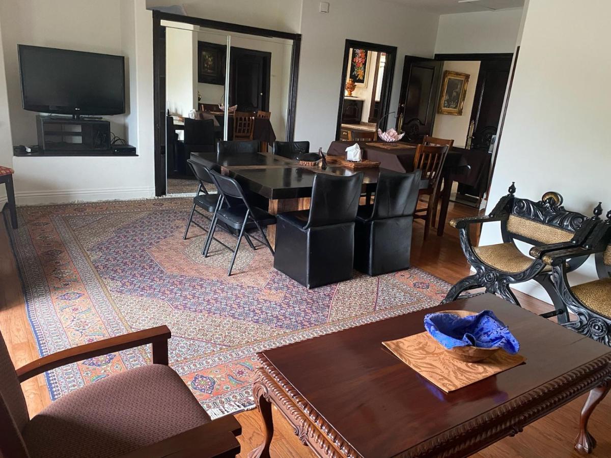 Entire Second Flr - Santa Monica Luxury Roman Villa لوس أنجلوس المظهر الخارجي الصورة