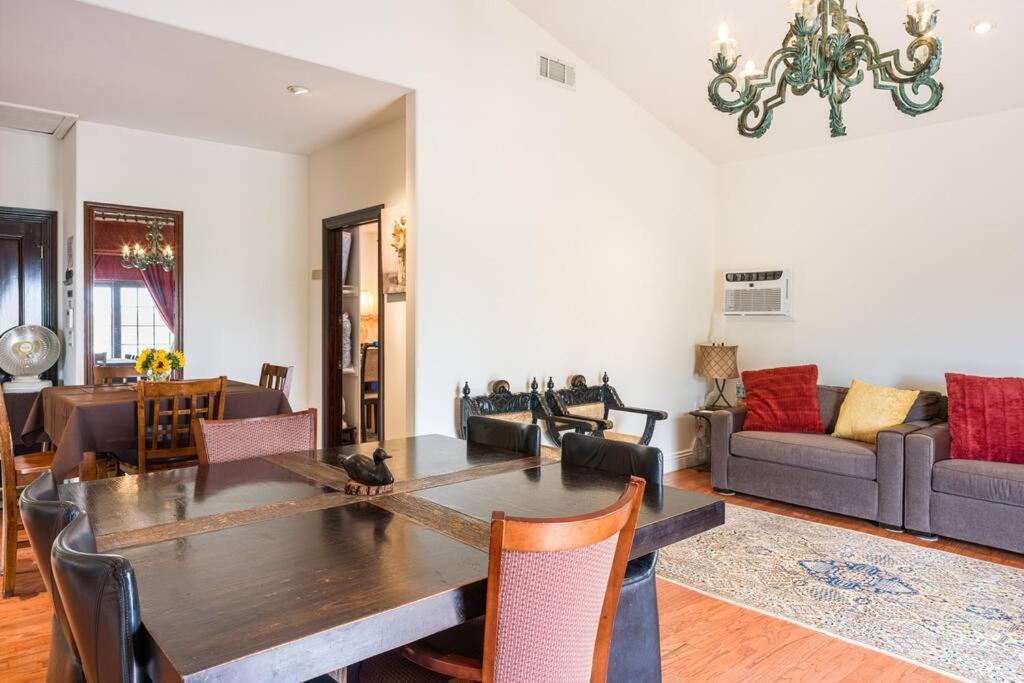 Entire Second Flr - Santa Monica Luxury Roman Villa لوس أنجلوس المظهر الخارجي الصورة
