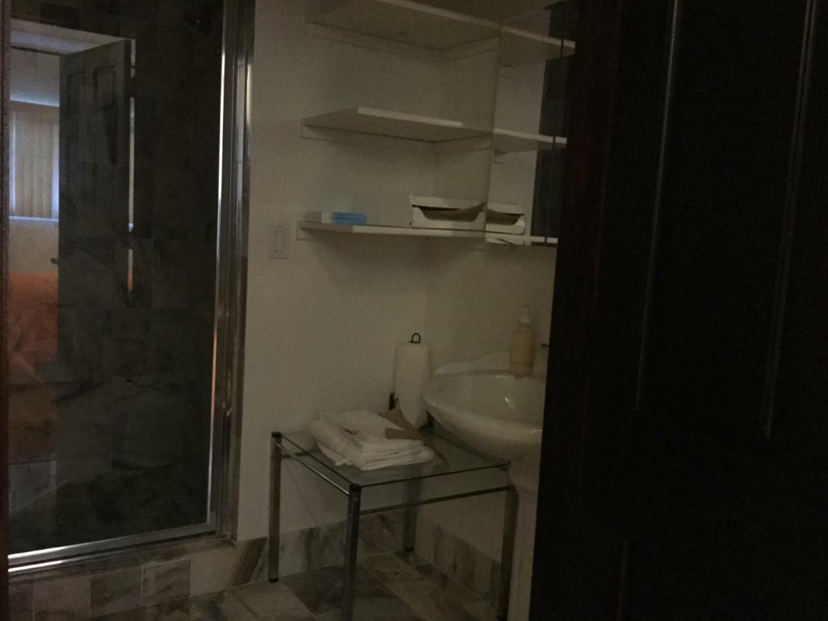Entire Second Flr - Santa Monica Luxury Roman Villa لوس أنجلوس المظهر الخارجي الصورة